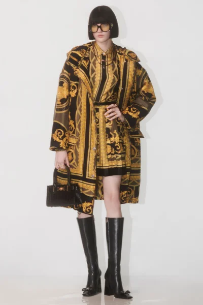 Look 25